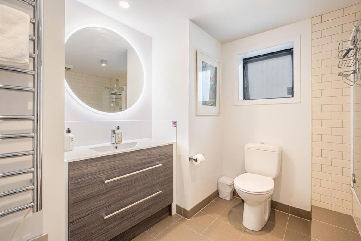 Stylish And Serene Living In Kohimarama Auckland Exterior foto
