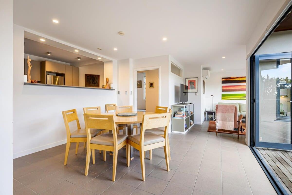 Stylish And Serene Living In Kohimarama Auckland Exterior foto